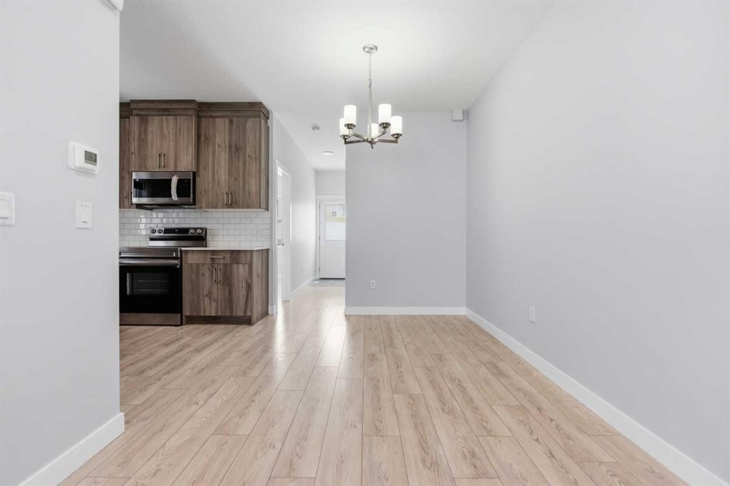 68 Cornerbrook View Ne, Calgary, AB - Indoor Photo Showing Kitchen