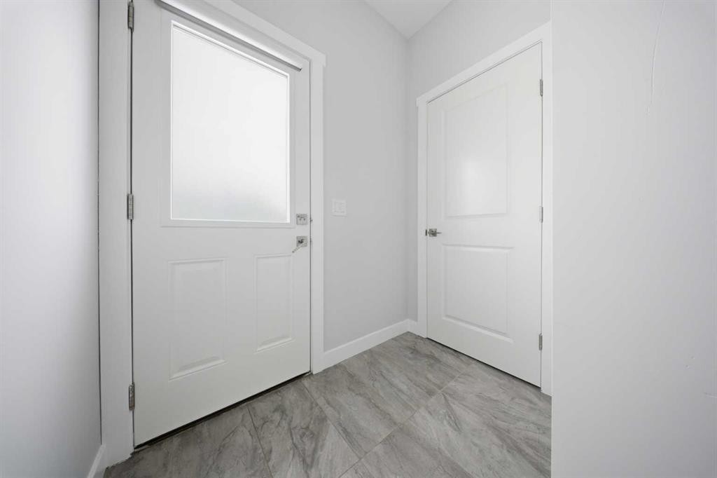 68 Cornerbrook View Ne, Calgary, AB - Indoor Photo Showing Other Room