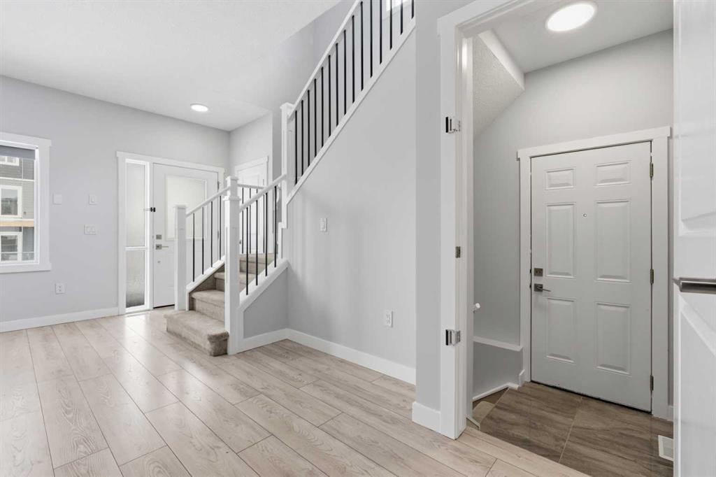 68 Cornerbrook View Ne, Calgary, AB - Indoor Photo Showing Other Room
