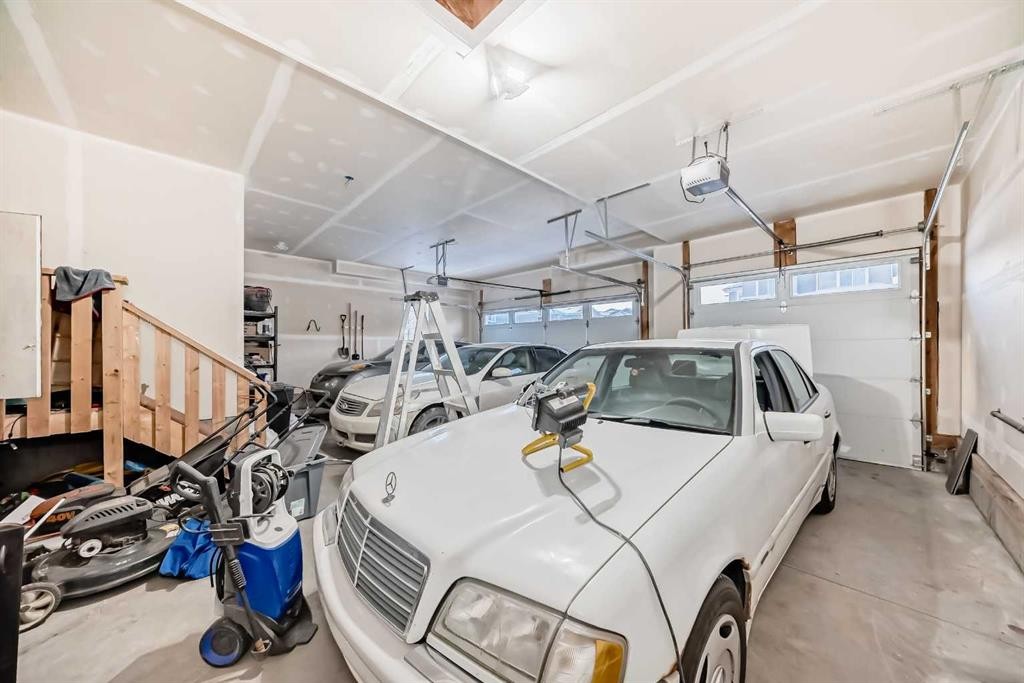 2 Chelsea Bay, Chestermere, AB - Indoor Photo Showing Garage