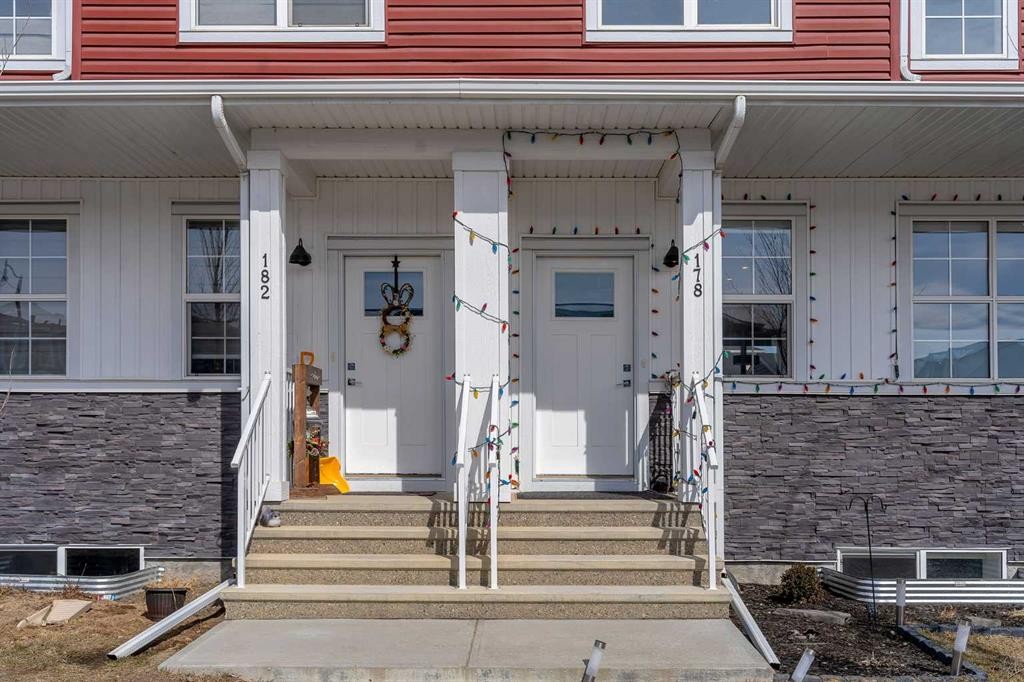 178 Dawson Way, Chestermere, AB - Outdoor With Facade