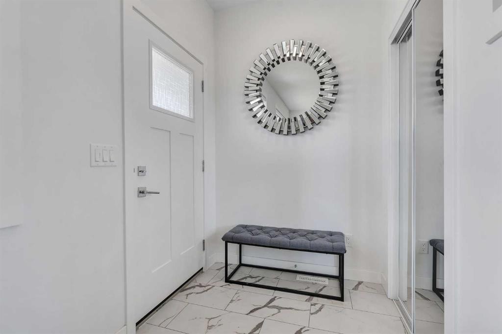 178 Dawson Way, Chestermere, AB - Indoor Photo Showing Other Room