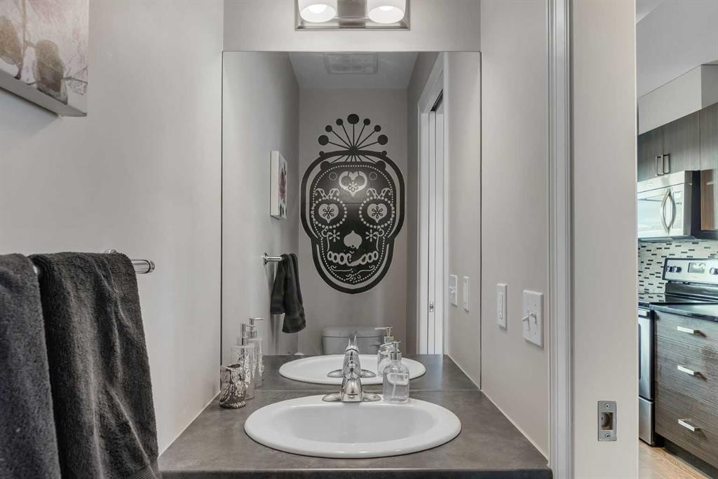 414-121 Copperpond Common Se, Calgary, AB