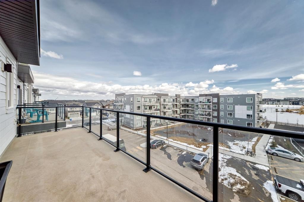 1402-33 Carringham Gate Nw, Calgary, AB - Outdoor With Balcony With View