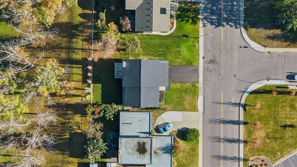 1016 Mapleglade Drive Se, Calgary, AB - Outdoor With View