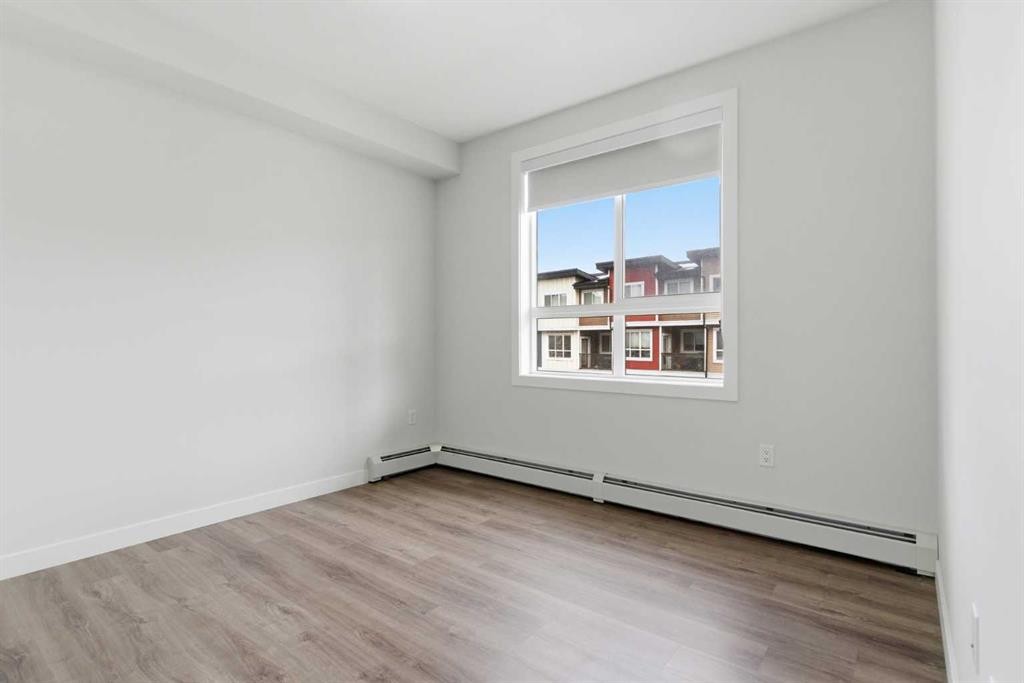 211-25 Walgrove Walk Se, Calgary, AB - Indoor Photo Showing Other Room