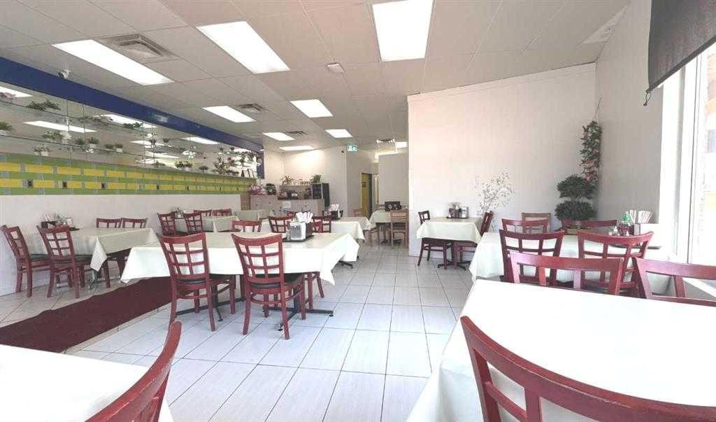 320 West Creek Drive, Chestermere, AB