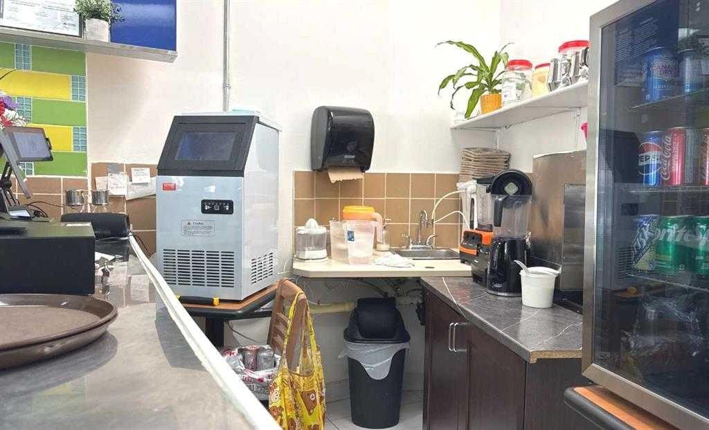 320 West Creek Drive, Chestermere, AB