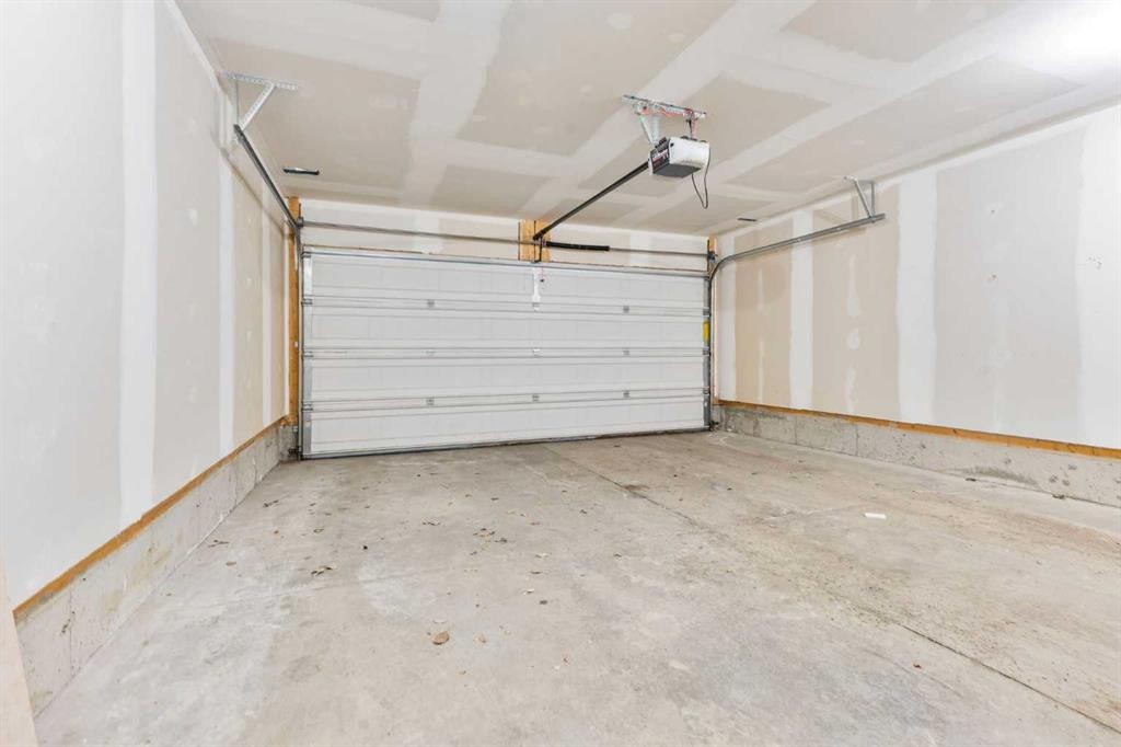 96 Cranarch Road Se, Calgary, AB - Indoor Photo Showing Garage