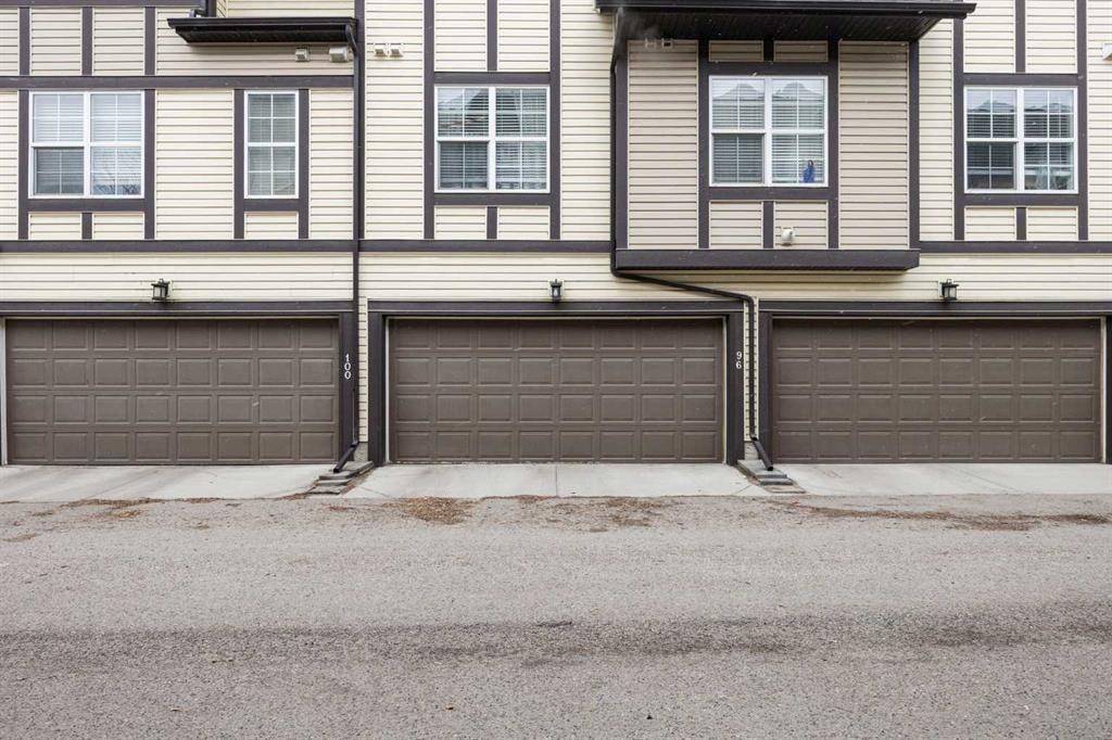 96 Cranarch Road Se, Calgary, AB - Outdoor