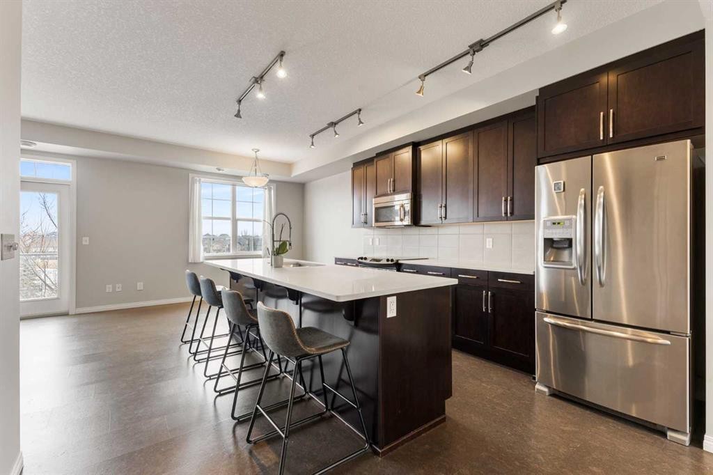 96 Cranarch Road Se, Calgary, AB - Indoor Photo Showing Kitchen With Stainless Steel Kitchen With Upgraded Kitchen