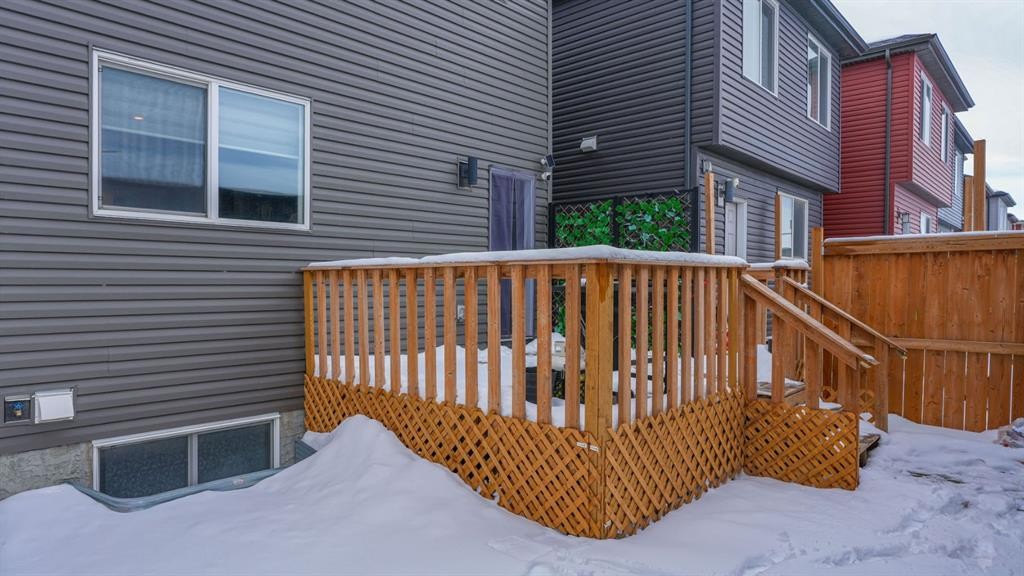 62 Corner Meadows Common Ne, Calgary, AB - Outdoor With Exterior