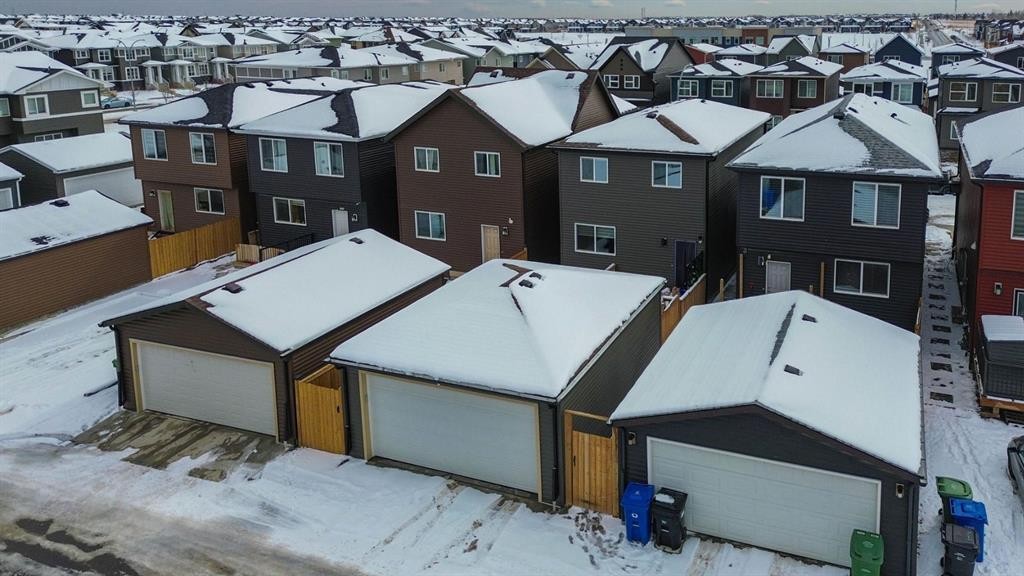 62 Corner Meadows Common Ne, Calgary, AB - Outdoor