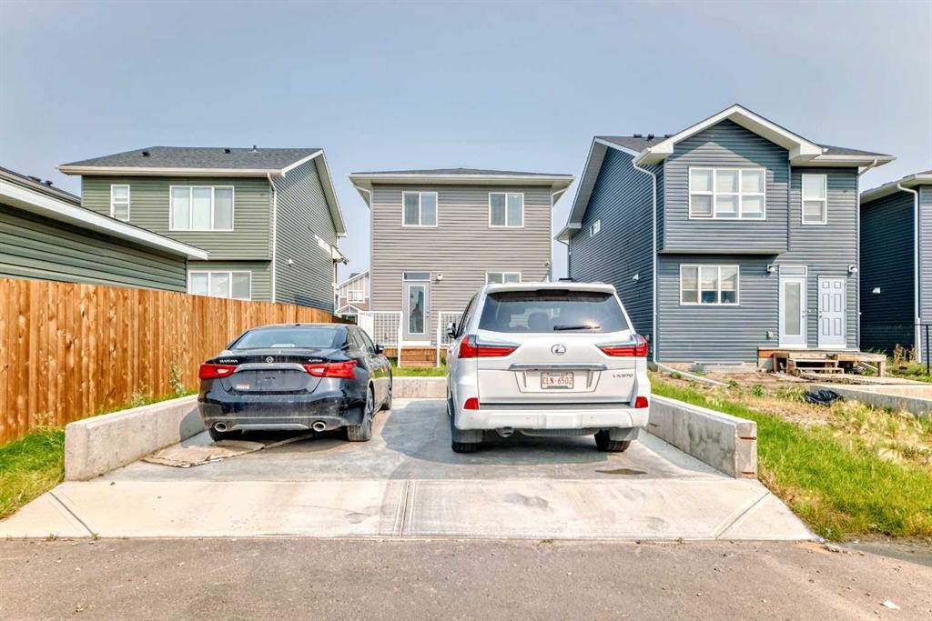 948 West Lakeview Drive, Chestermere, AB - Outdoor