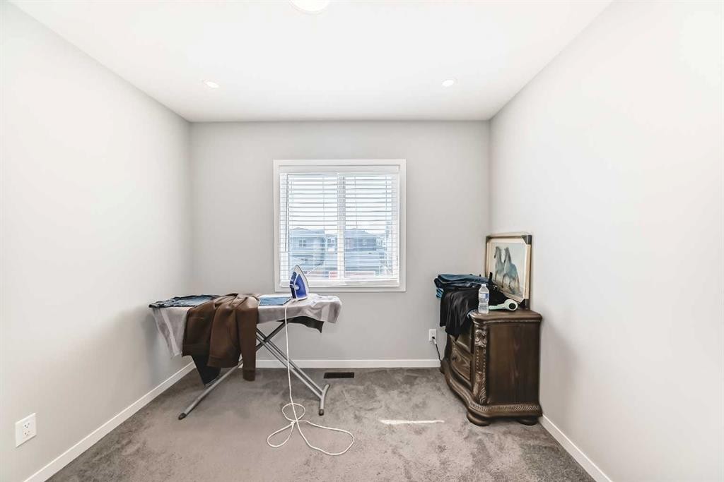 948 West Lakeview Drive, Chestermere, AB - Indoor