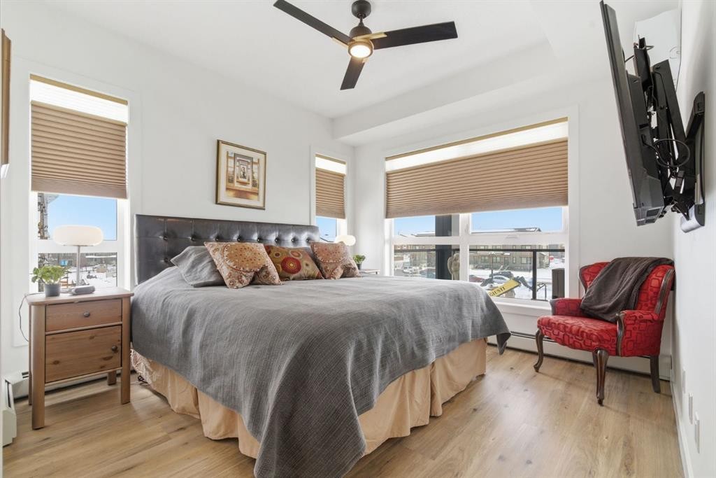 7306-1802 Mahogany Boulevard Se, Calgary, AB - Indoor Photo Showing Bedroom
