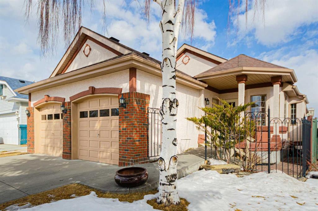 20 Somerset Drive Sw, Calgary, AB - Outdoor