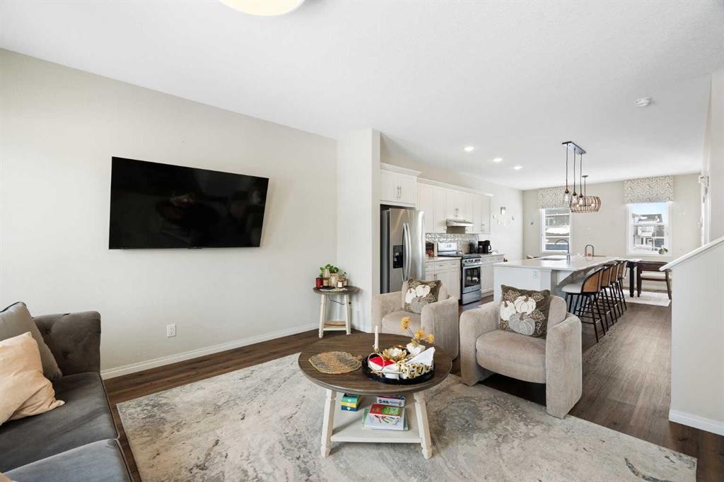 171 Chelsea Road, Chestermere, AB - Indoor Photo Showing Living Room