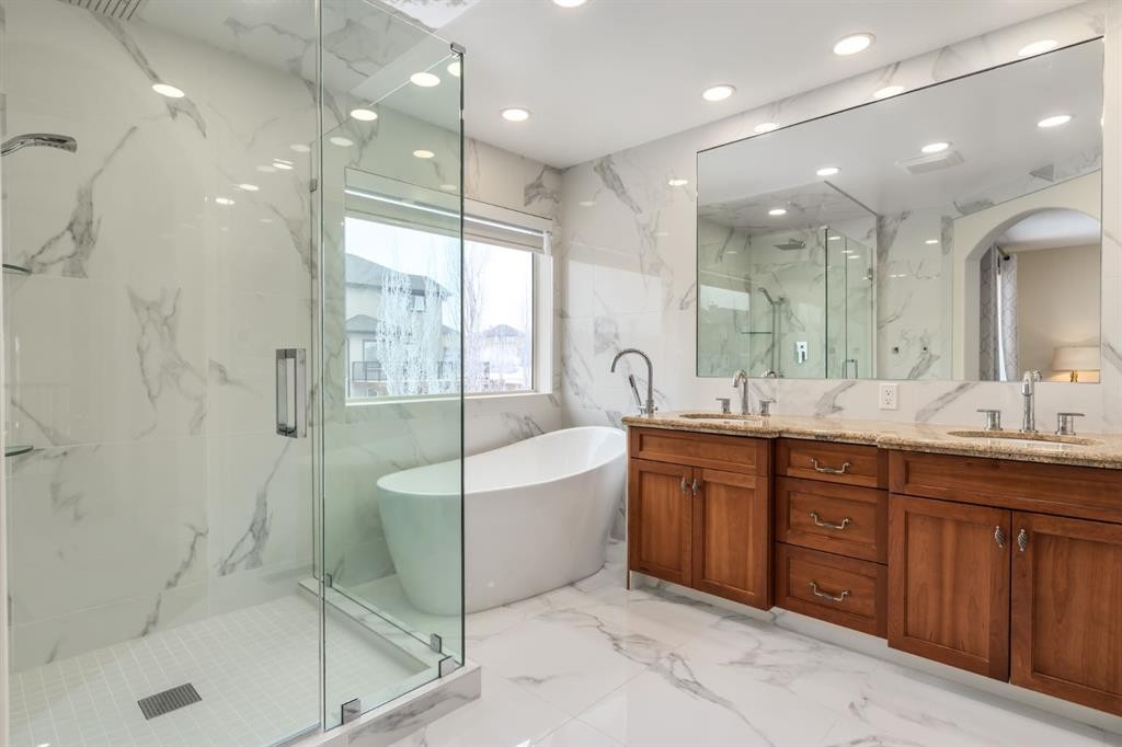 401 Marina Drive, Chestermere, AB - Indoor Photo Showing Bathroom