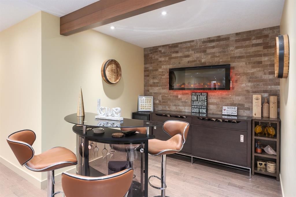 401 Marina Drive, Chestermere, AB - Indoor