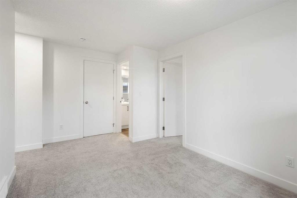 54-2117 81St Street Sw, Calgary, AB - Indoor Photo Showing Other Room