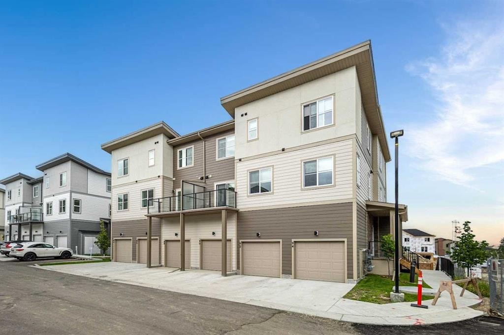 54-2117 81St Street Sw, Calgary, AB - Outdoor With Facade
