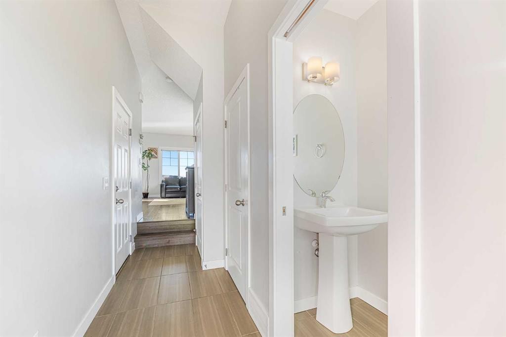 108 Jumping Pound Common, Cochrane, AB - Indoor Photo Showing Other Room