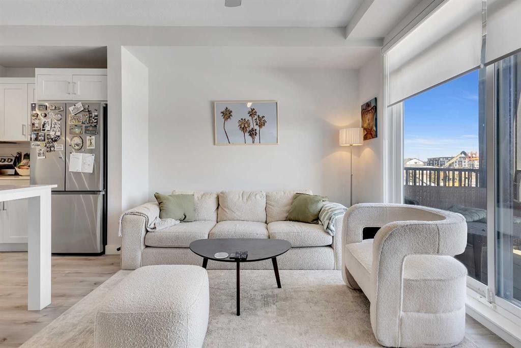 104-30 Sage Hill Walk Nw, Calgary, AB - Indoor Photo Showing Living Room