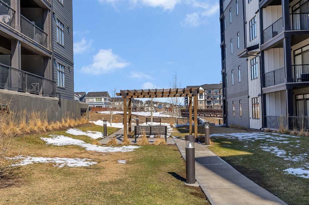 104-30 Sage Hill Walk Nw, Calgary, AB - Outdoor
