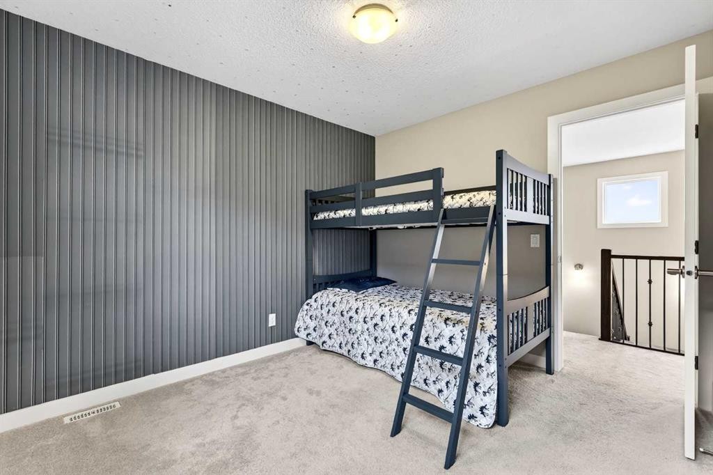9 Legacy Lane Se, Calgary, AB - Indoor Photo Showing Bedroom