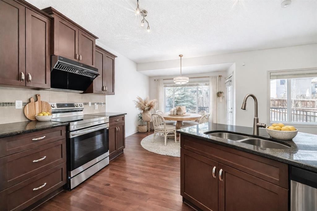 66 Sage Valley Manor Nw, Calgary, AB - Indoor Photo Showing Kitchen With Double Sink