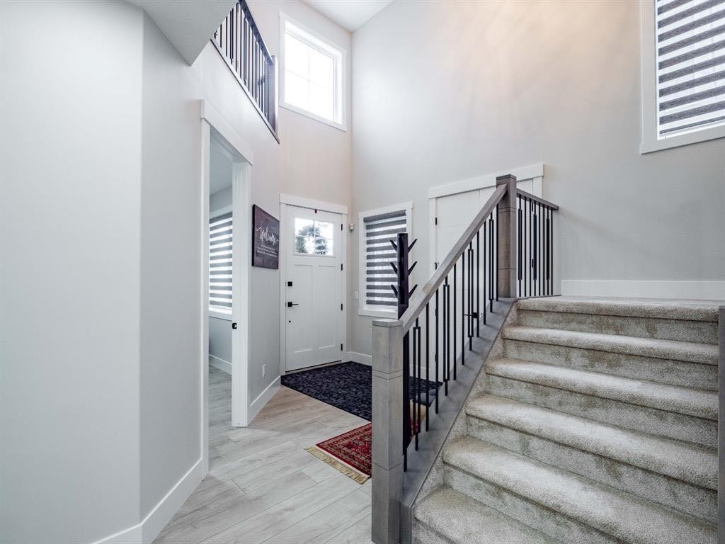 132 Belvedere Drive Se, Calgary, AB - Indoor Photo Showing Other Room