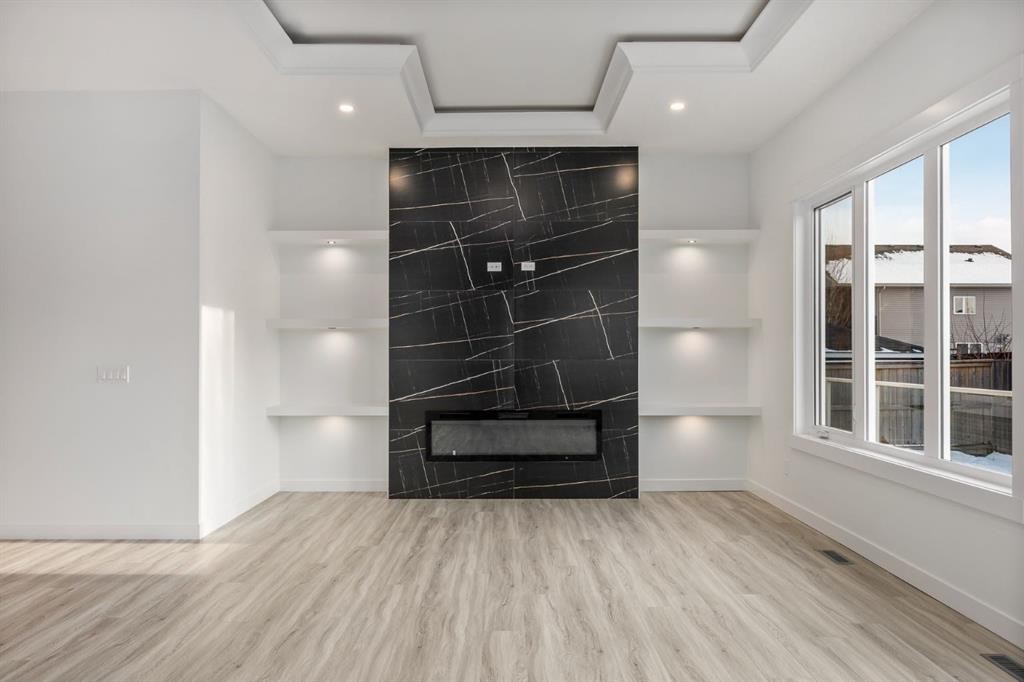52 Lakes Estates Circle, Strathmore, AB - Indoor With Fireplace