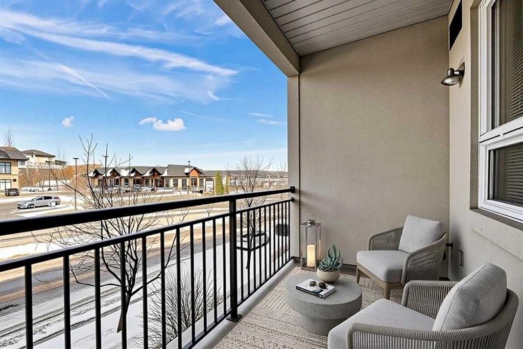 318-26 Val Gardena View Sw, Calgary, AB - Outdoor With Exterior