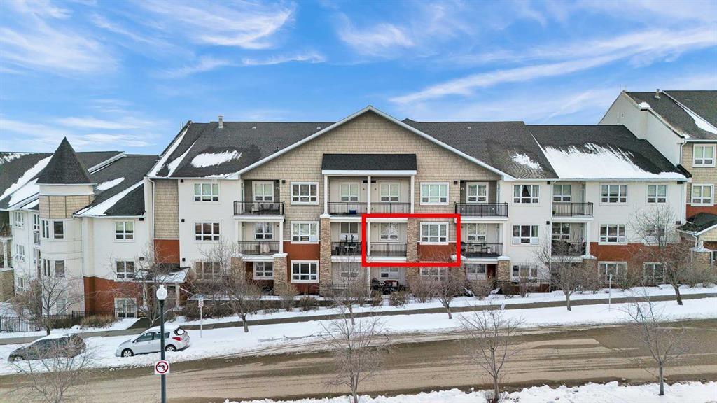318-26 Val Gardena View Sw, Calgary, AB - Outdoor