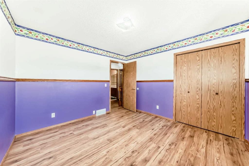 69 Applemont Place Se, Calgary, AB - Indoor Photo Showing Other Room