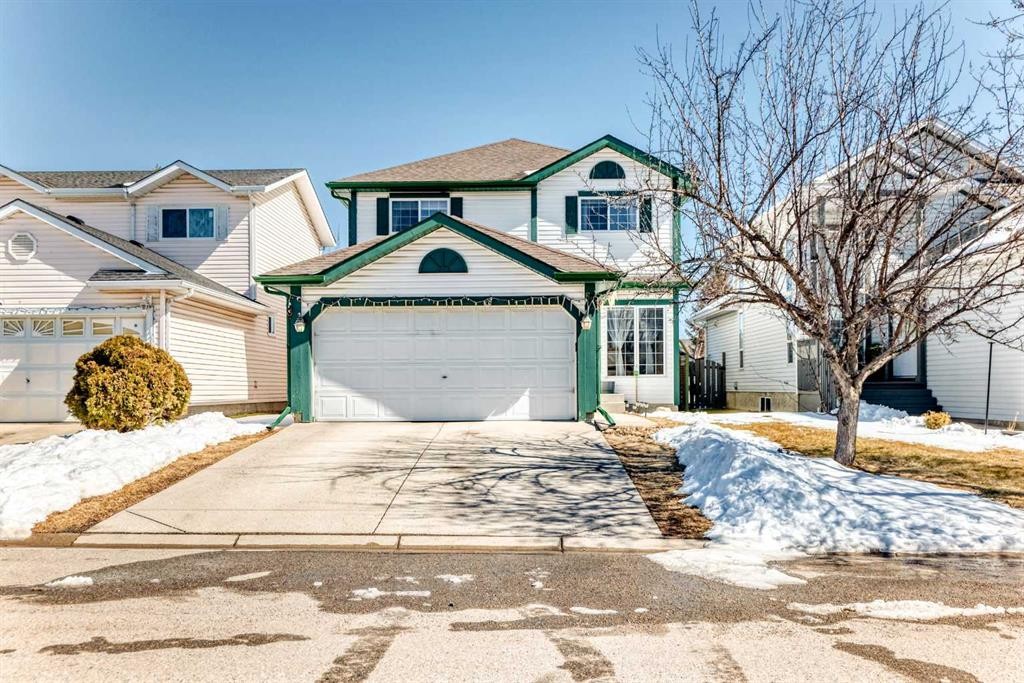 69 Applemont Place Se, Calgary, AB - Outdoor With Facade