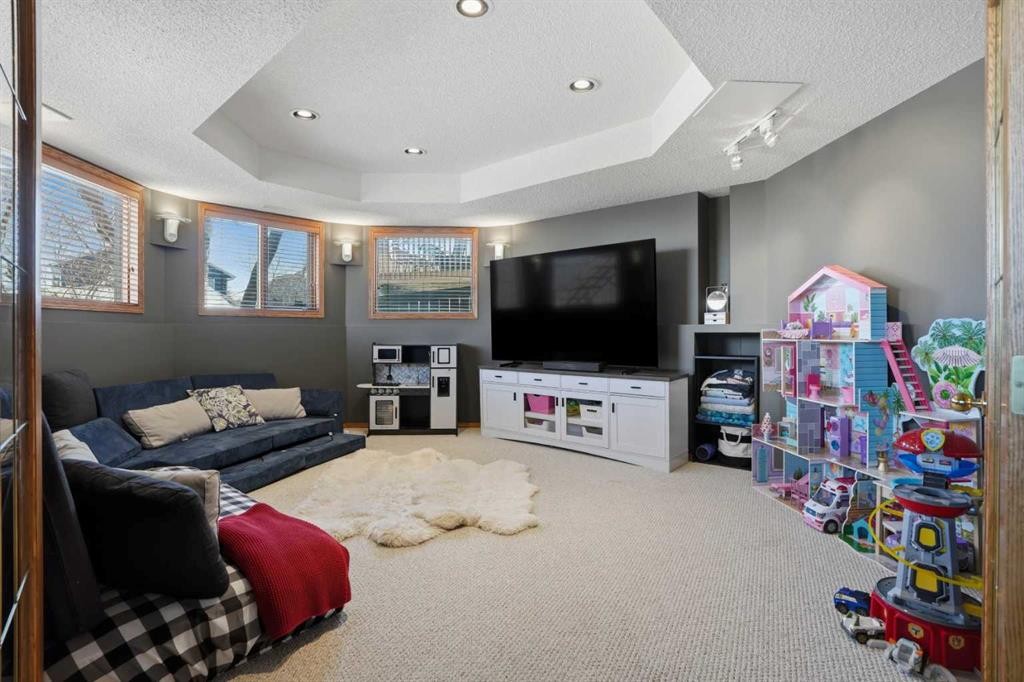 131 Edgebrook Circle Nw, Calgary, AB - Indoor
