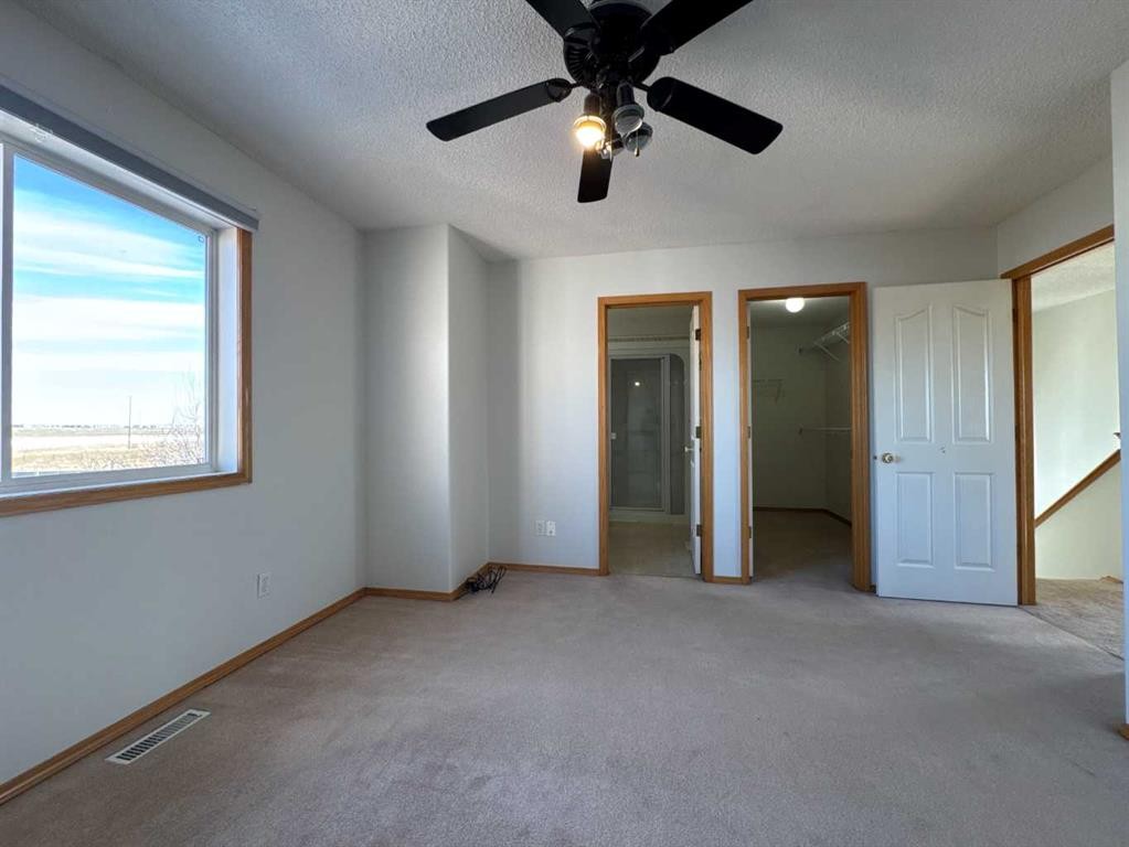 244 Los Alamos Place Ne, Calgary, AB - Indoor Photo Showing Other Room