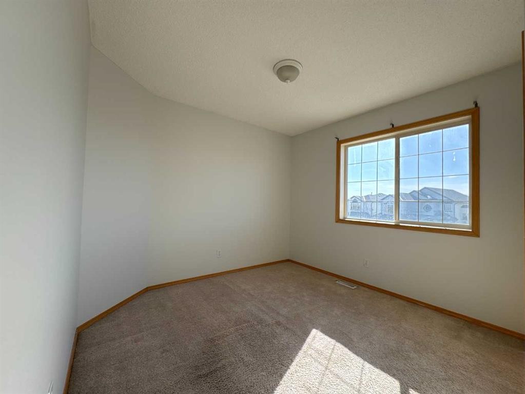 244 Los Alamos Place Ne, Calgary, AB - Indoor Photo Showing Other Room