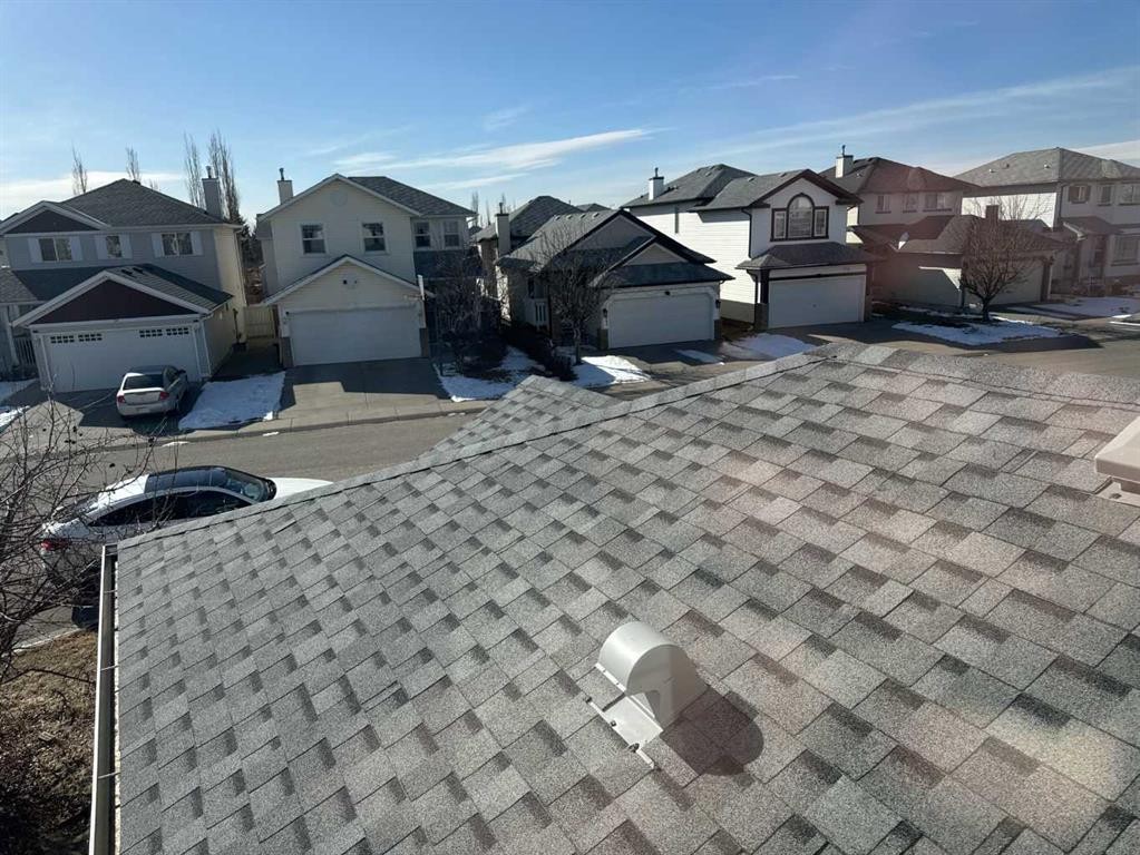 244 Los Alamos Place Ne, Calgary, AB - Outdoor With Facade