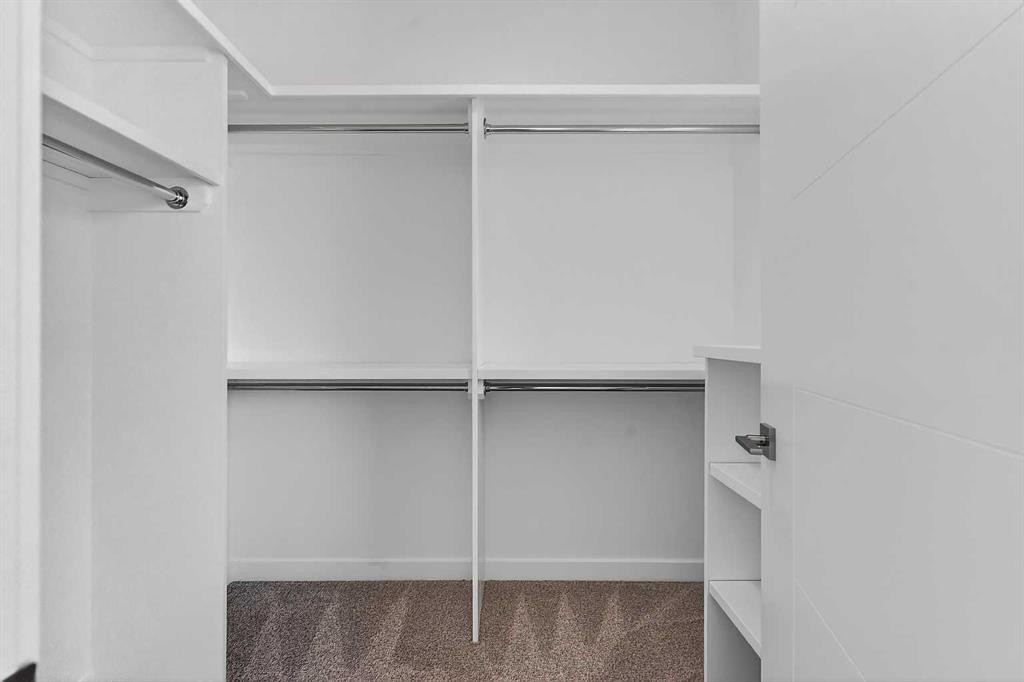 935 Regal Crescent Ne, Calgary, AB - Indoor With Storage