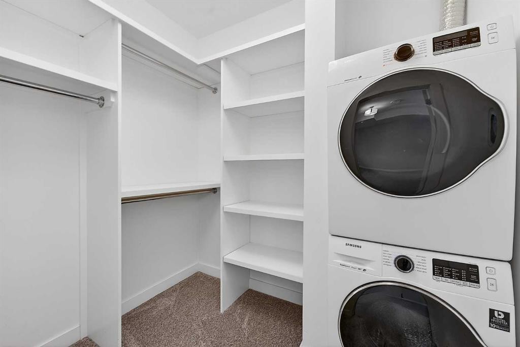 935 Regal Crescent Ne, Calgary, AB - Indoor Photo Showing Laundry Room