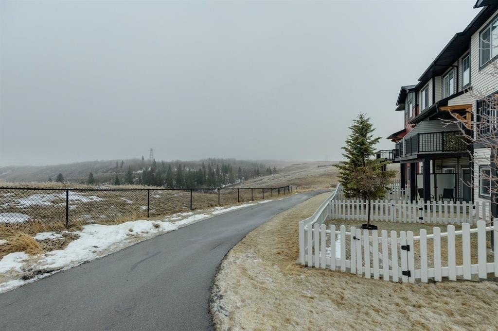 1502 Jumping Pound Common, Cochrane, AB - Outdoor