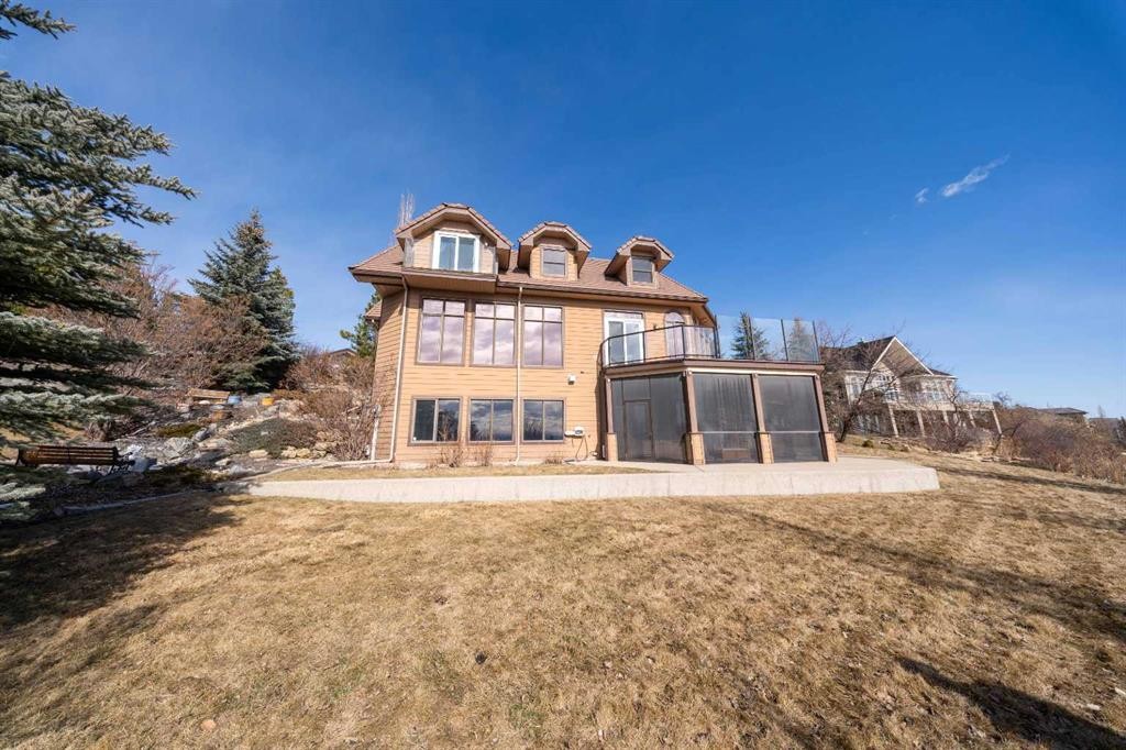 39 Slopes Grove Sw, Calgary, AB - Outdoor With Deck Patio Veranda