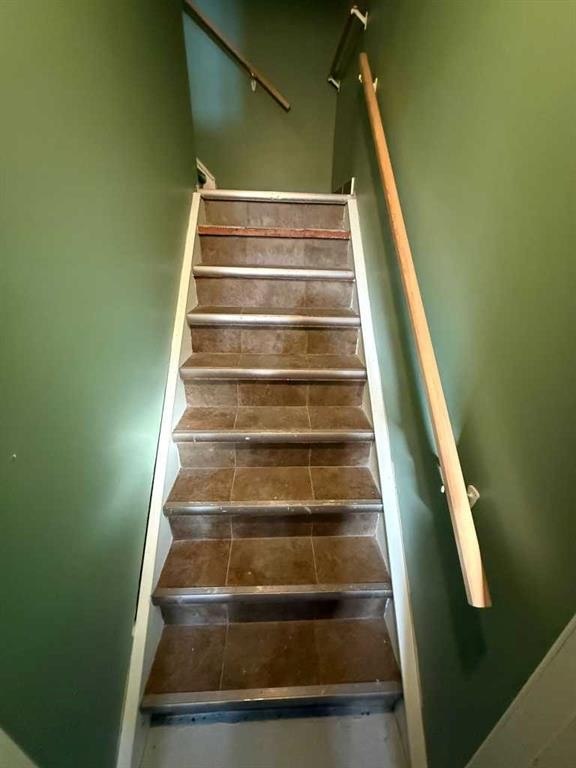 235 Fallswater Road Ne, Calgary, AB - Indoor Photo Showing Other Room