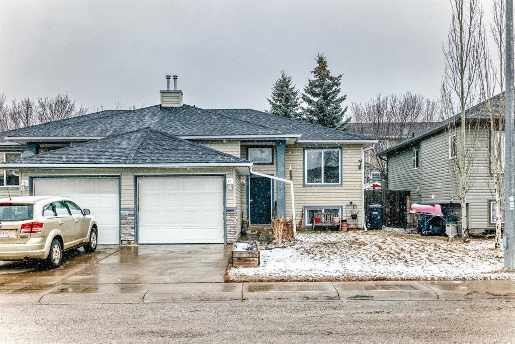 213 Hillvale Crescent, Strathmore, AB - Outdoor