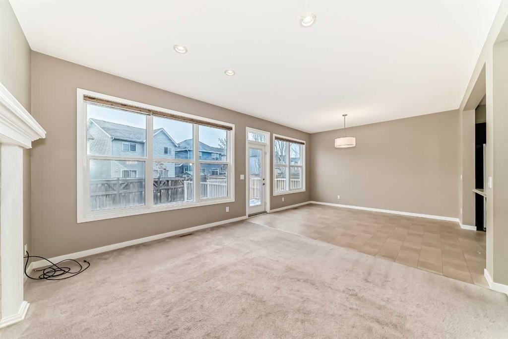 144 Auburn Glen Close Se, Calgary, AB - Indoor Photo Showing Other Room