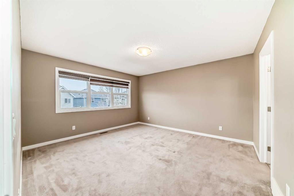 144 Auburn Glen Close Se, Calgary, AB - Indoor Photo Showing Other Room
