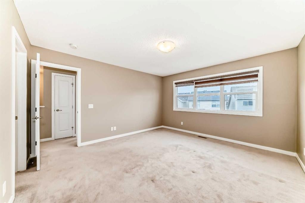144 Auburn Glen Close Se, Calgary, AB - Indoor Photo Showing Other Room